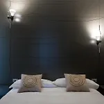 Eos Hotel 3*