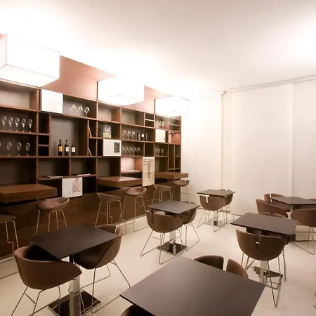 Eos Hotell