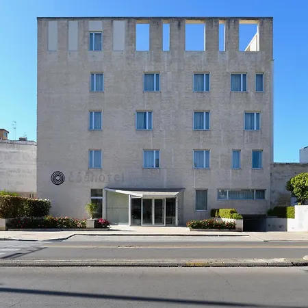 Eos Hotell Lecce