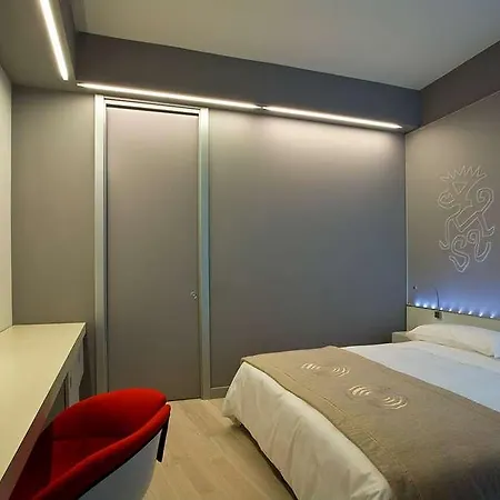 Eos Hotel