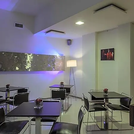 Hotel Eos