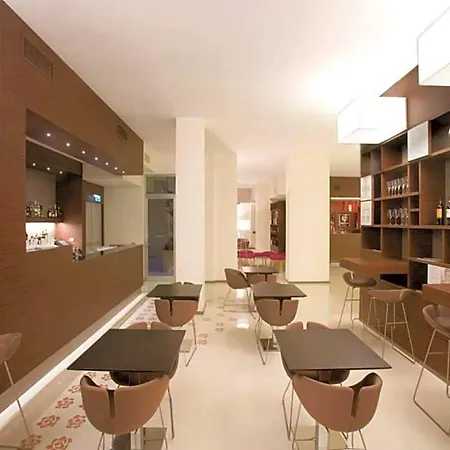 Eos Hotel 3*