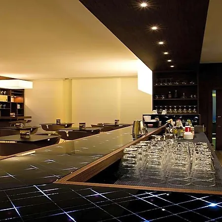 Hotel Eos