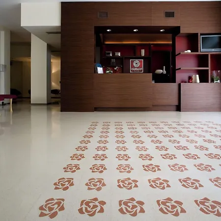 Hotel Eos 3*
